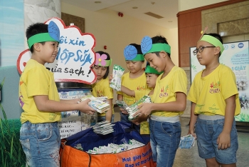 TP. Hồ Chí Minh: Mở rộng chương trình tái chế rác thải tới các trường học