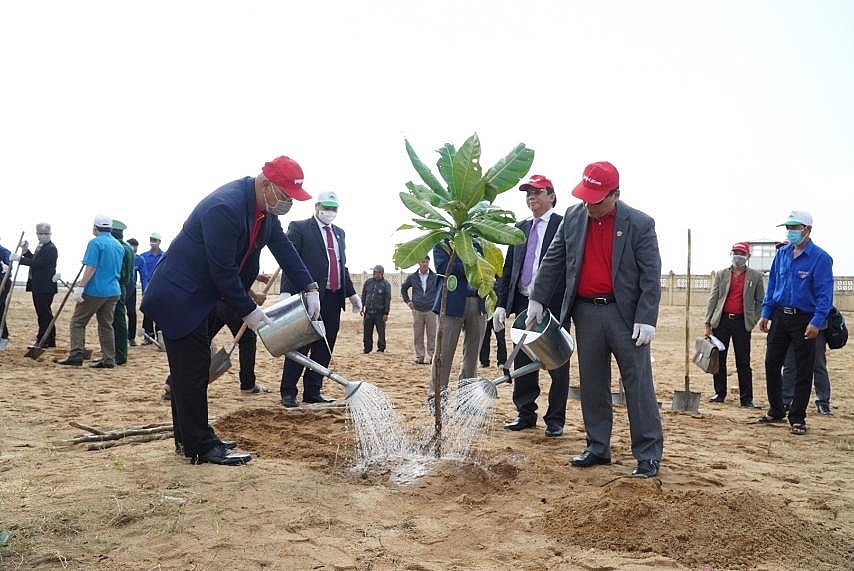 Vietjet đồng hành cùng Lễ phát động Tết trồng cây 2021 tại Phú Yên