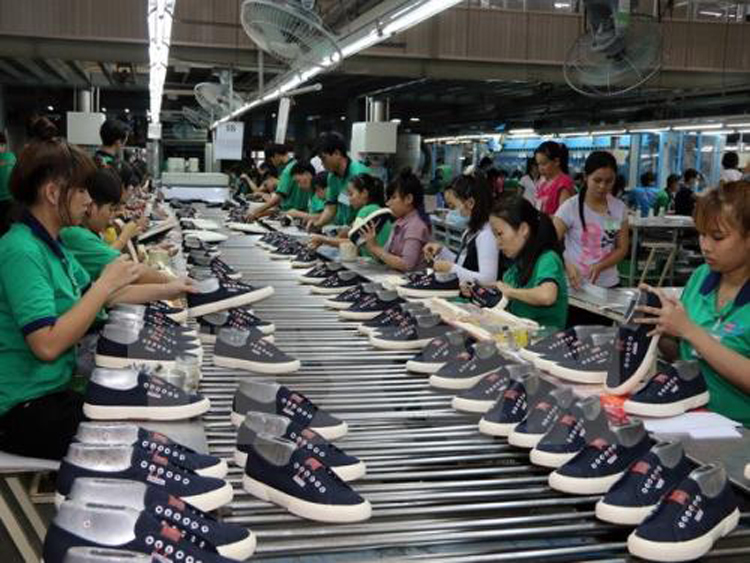 Doanh nghiệp da giày đang có xu hướng dịch chuyển về các tỉnh ĐBSCL
