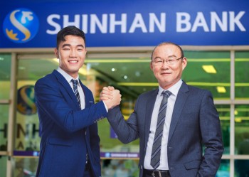 Huấn luyện viên Park Hang Seo và đội trưởng U23 trở thành đại sứ thương hiệu 2018 của ShinhanBank