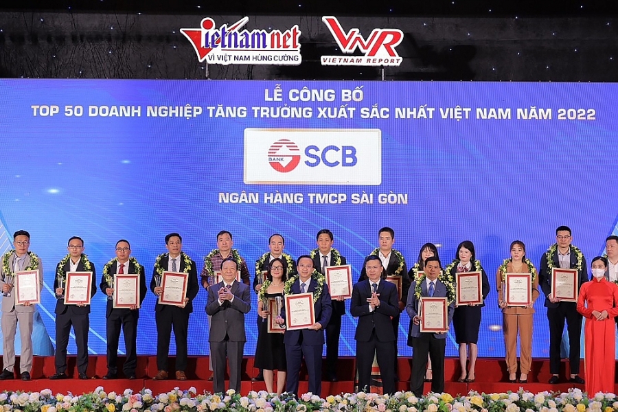 SCB được vinh danh Top 50 doanh nghiệp tăng trưởng xuất sắc nhất Việt Nam