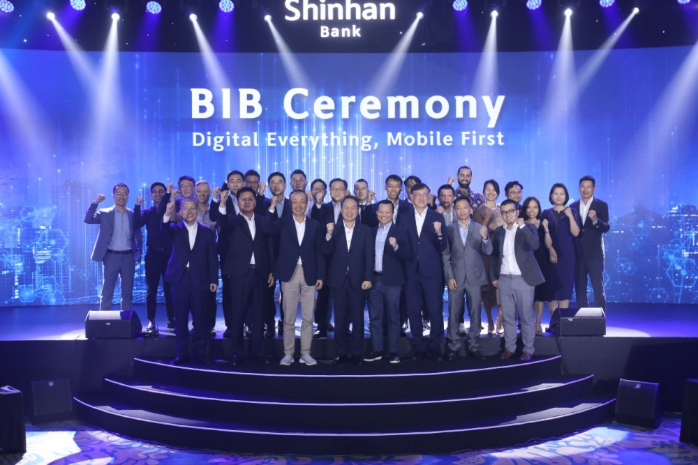 Ngân hàng Shinhan Việt Nam ra mắt hệ thống Future Bank Group