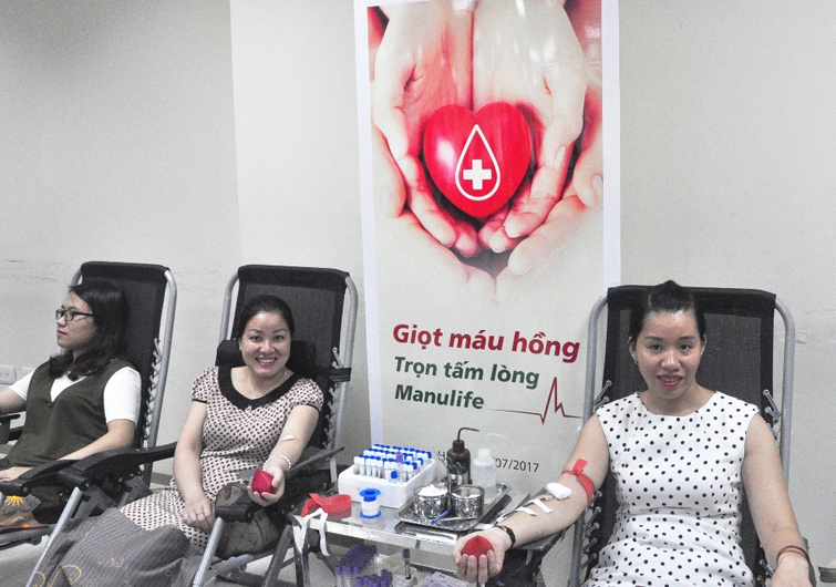 Manulife hiến tặng hơn 260 đơn vị máu cho cộng đồng