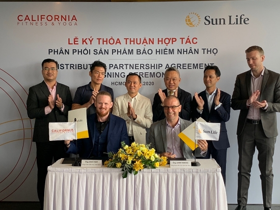Sun Life Việt Nam và California Fitness & Yoga hợp tác cung cấp sản phẩm bảo hiểm