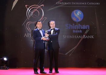 Ngân hàng Shinhan nhận Giải thưởng Kinh doanh xuất sắc châu Á 2018