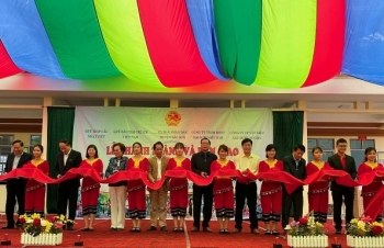 Quỹ Vì cuộc sống tươi đẹp: Bàn giao công trình Bể chứa nước và Nhà vệ sinh tại tỉnh Lạng Sơn