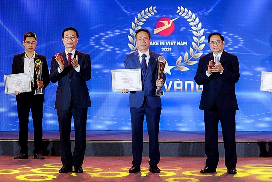 VNPT xuất sắc giành giải Vàng và giải Bạc của Make in Viet Nam 2021