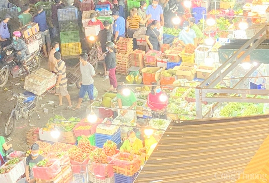 TP. Hồ Chí Minh: Chợ đầu mối Hóc Môn tạm dừng tập kết giao hàng trực tiếp từ 0 giờ ngày 28/6