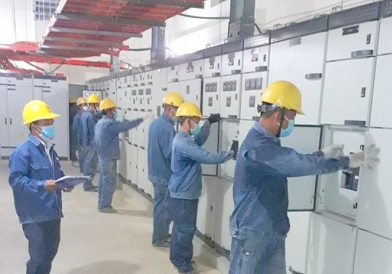 Ngành điện TP. Hồ Chí Minh: Ưu tiên cấp điện cho bệnh viện dã chiến, khu cách ly mới