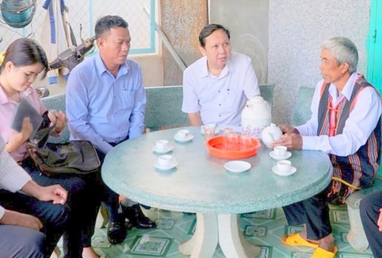Báo động tình trạng lừa đồng bào dân tộc thiểu số bán đất tại tỉnh Bình Phước