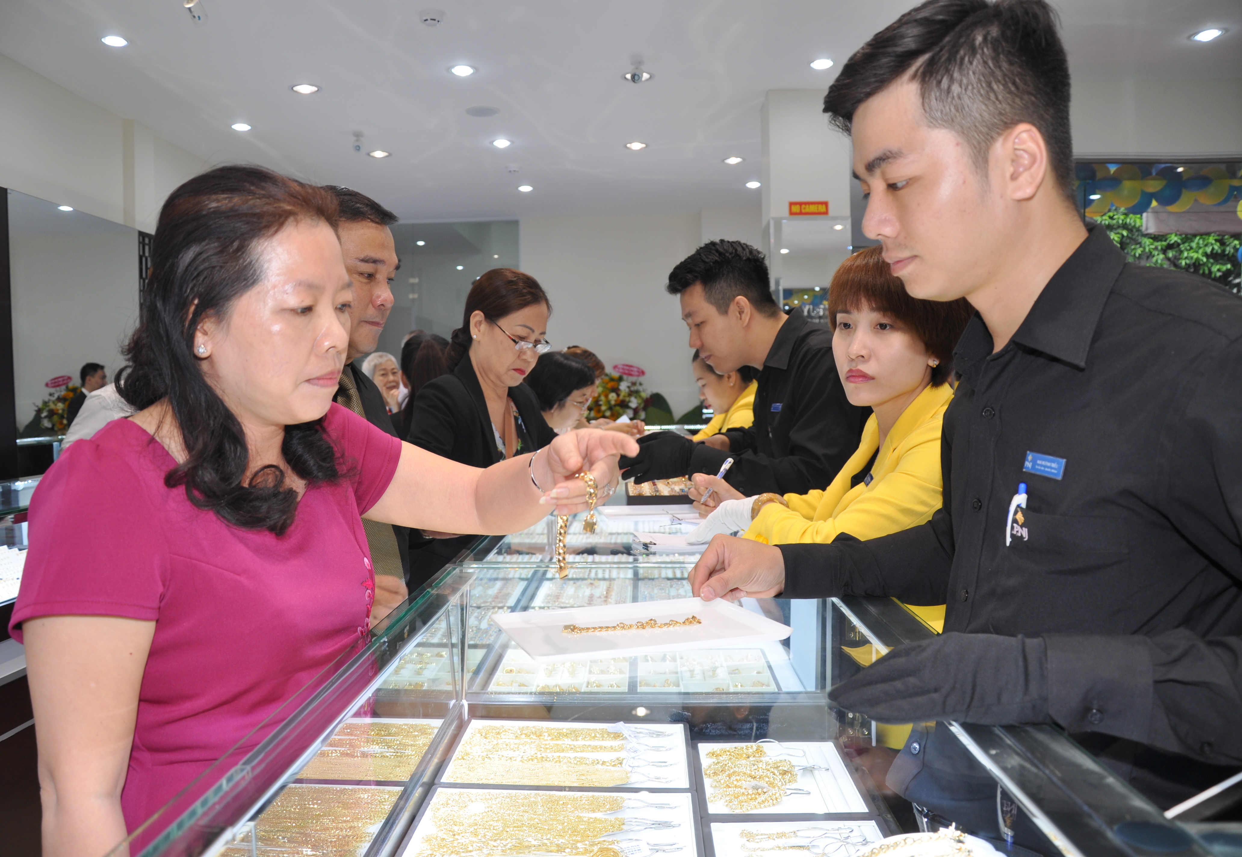 PNJ khai trương Trung tâm bán sỉ trang sức và đồ mỹ nghệ kim hoàn đầu tiên tại TP. Hồ Chí Minh