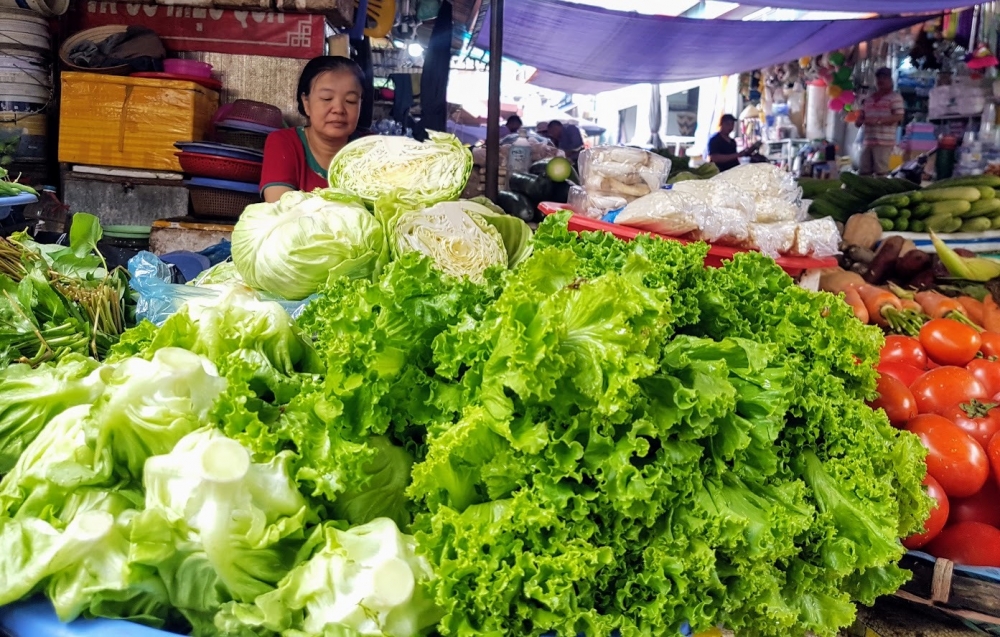 Giá thực phẩm ngày 12/4: Giá rau xanh tiếp tục nhích tăng nhẹ