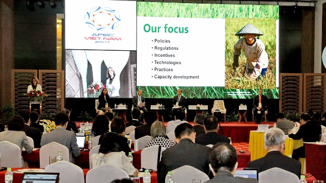 Đối thoại giữa các Bộ trưởng Nông nghiệp APEC và doanh nghiệp