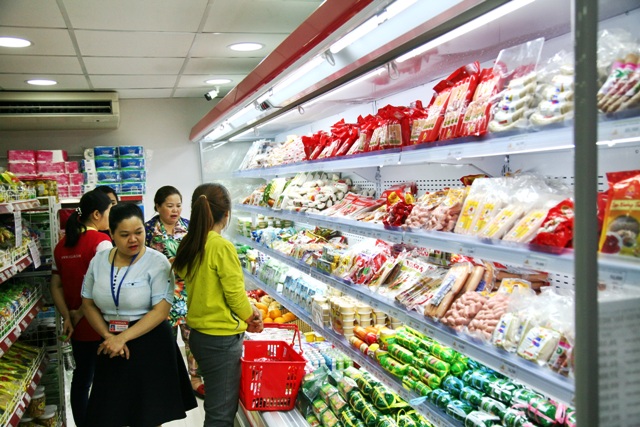 TP. Hồ Chí Minh: Dịch vụ thương mại, xuất nhập khẩu tiếp tục tăng trưởng