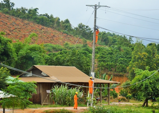 Đắk Nông: Đẩy mạnh đầu tư lưới điện thúc đẩy phát triển kinh tế xã hội