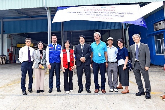 Chính phủ Nhật Bản hỗ trợ người dân vùng lũ Thừa Thiên Huế