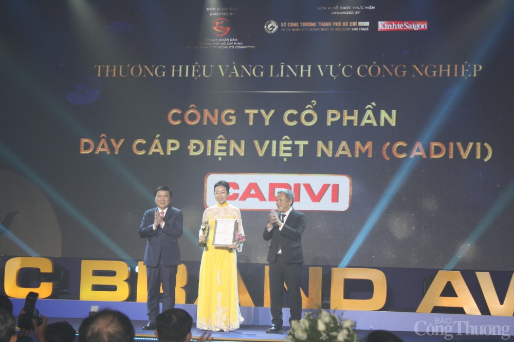 TP. Hồ Chí Minh: 30 doanh nghiệp nhận giải thưởng Thương hiệu vàng