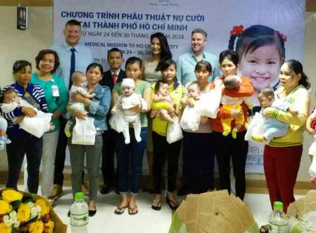 Lotte Mart và Operation Smile hỗ trợ trẻ em bị dị tật hàm mặt