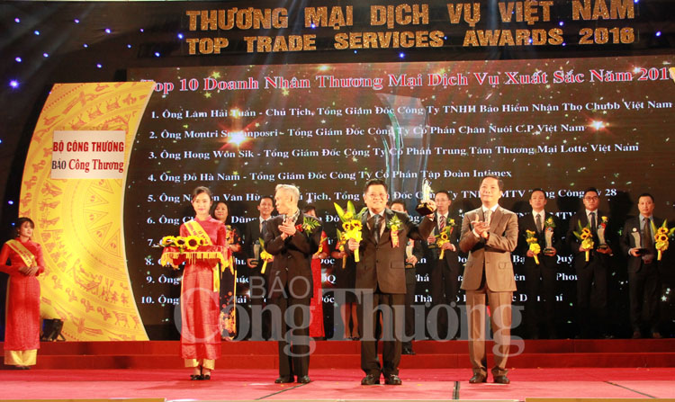 C.P. Việt Nam đoạt giải doanh nghiệp và doanh nhân xuất sắc