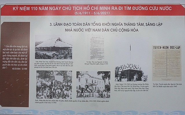 Triển lãm hình ảnh lịch sử 'Chủ tịch Hồ Chí Minh - Người đi tìm hình của nước'