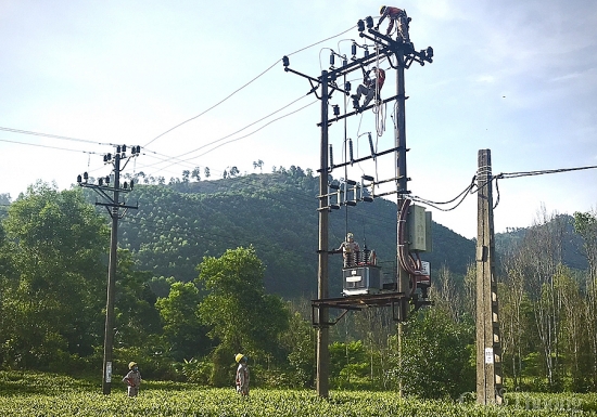 Nghệ An: Nỗ lực xoá các “vùng trắng” điện lưới quốc gia