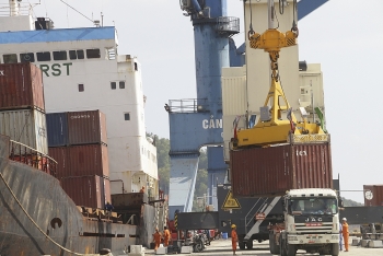 Nghệ An: 11 tháng, trên 3 triệu tấn hàng thông qua cảng Nghệ Tĩnh
