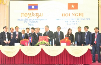 Quảng Bình tham gia hội nghị đối thoại thương mại xuyên biên giới tại Lào