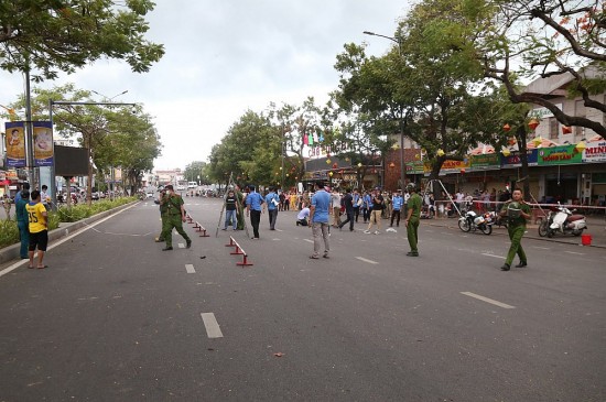 Vụ dùng súng táo tợn cướp tiệm vàng tại Thừa Thiên Huế: Khởi tố 2 hành vi đối với Ngô Văn Quốc