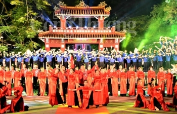 Thủ tướng Chính phủ dự cầu truyền hình “Bài ca kết đoàn” tại Thừa Thiên Huế
