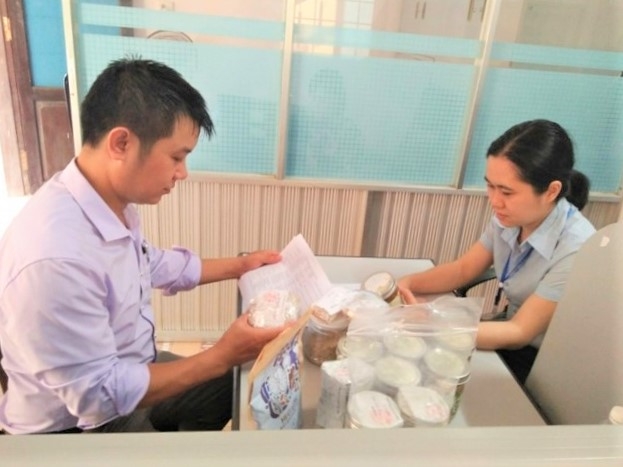 Quảng Trị: Toàn bộ sản phẩm Pate Minh Chay đều buôn bán qua mạng