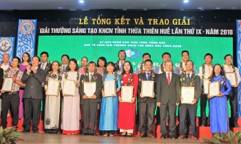 Thừa Thiên Huế trao 56 giải thưởng Sáng tạo Khoa học Công nghệ năm 2018