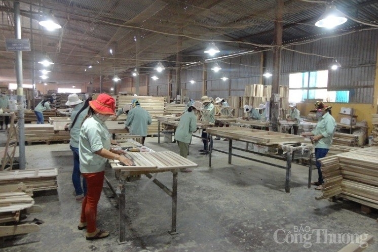 Đà Nẵng: Về đích đạt kế hoạch, nhiều doanh nghiệp “cảm ơn người lao động”