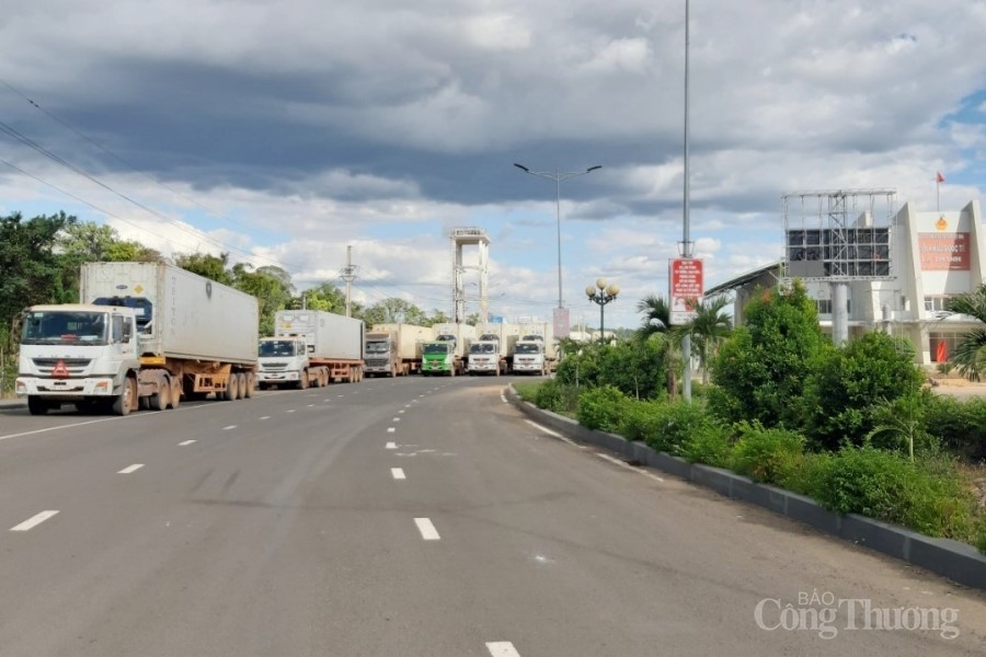 Gia Lai: Đảm bảo hàng hóa lưu thông thông suốt qua cửa khẩu Lệ Thanh