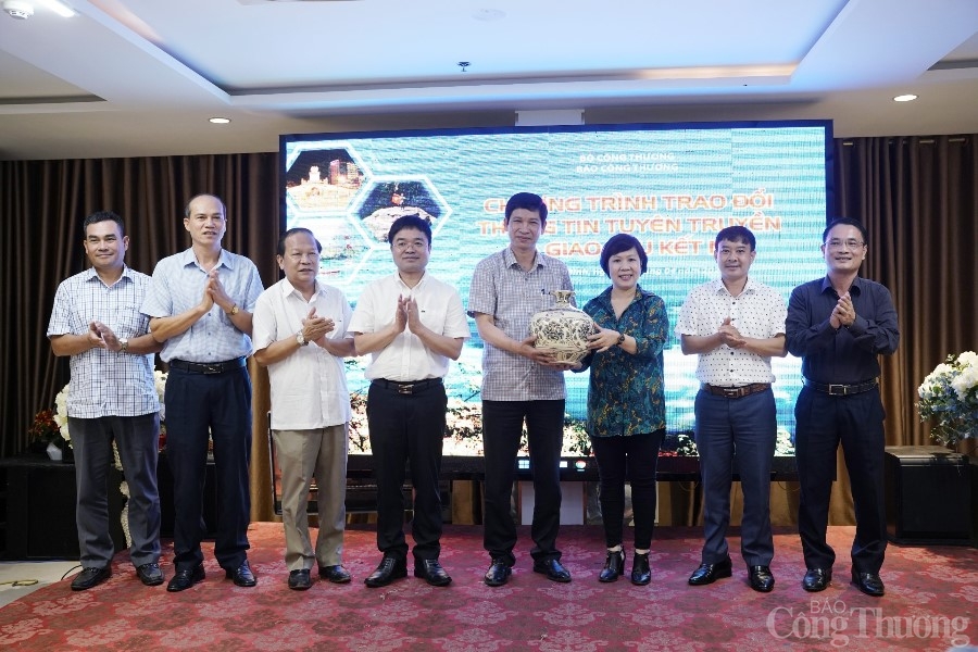 Báo Công Thương và UBND tỉnh Quảng Bình đẩy mạnh hợp tác, trao đổi thông tin tuyên truyền