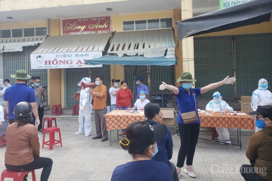 Đà Nẵng: Xét nghiệm diện rộng cho toàn bộ tiểu thương chợ Phước Mỹ