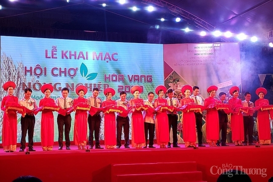 Đà Nẵng: Khai mạc hội chợ nông sản Hòa Vang 2020