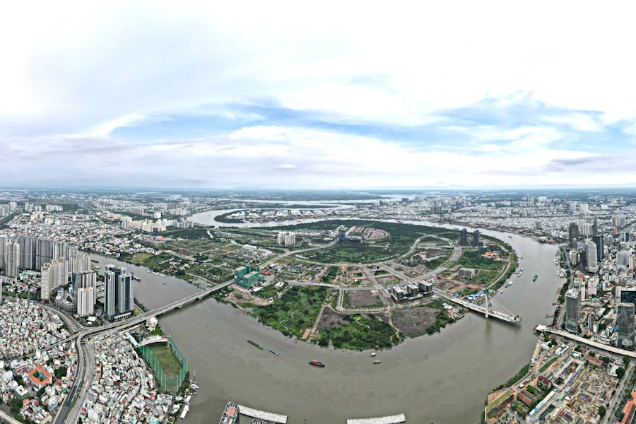 Thành phố Hồ Chí Minh: Làm gì để tăng tỷ trọng lĩnh vực dịch vụ cao cấp