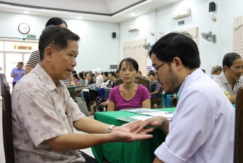 Đà Nẵng: Khám bệnh và phát thuốc miễn phí cho cựu chiến binh, người có công