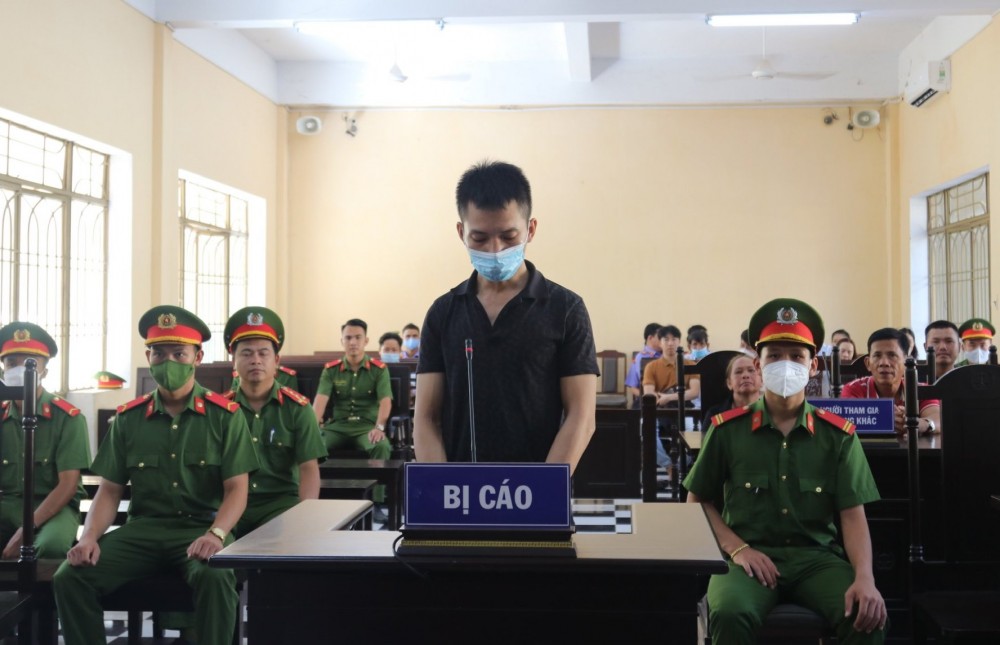 Tuyên án tử hình người cha ném con ruột 5 tuổi xuống sông ở Quảng Nam