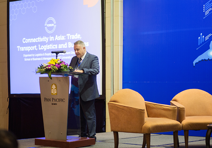 Cơ hội và thách thức trong phát triển ngành logistics Việt Nam
