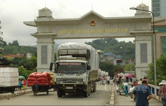 Xuất nhập khẩu qua Lào Cai 2021: Mục tiêu tăng trưởng cao