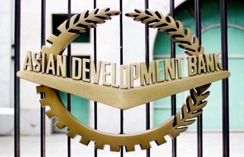 Chủ tịch ADB đề xuất hỗ trợ Việt Nam chống Covid-19