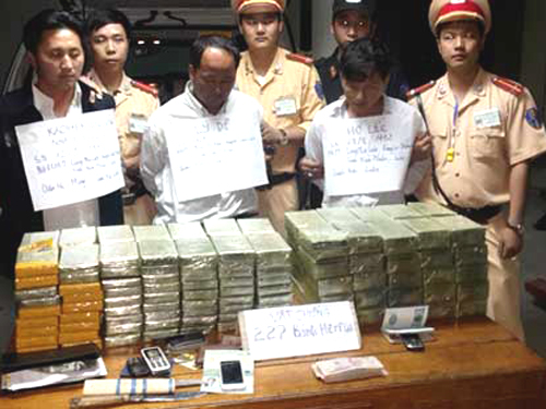 Lào Cai đấu tranh mạnh với buôn bán ma túy