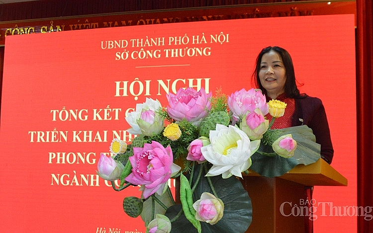 Bà Trần Thị Phương Lan – Phó giám đốc Phụ trách Sở Công Thương Hà Nội phát biểu tại Hội nghị