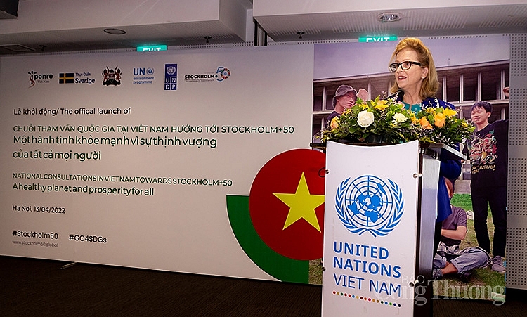 Đại diện thường trú của UNDP tại Việt Nam, bà Caitlin Wiesen cho biết tại Lễ khởi động