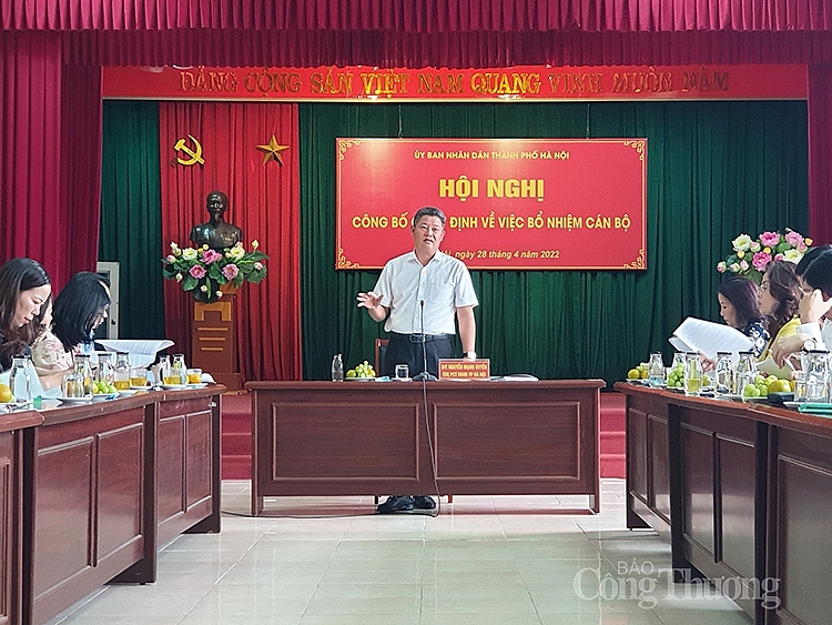 Phó Chủ tịch UBND thành phố Hà Nội Nguyễn Mạnh Quyền phát biểu tại buổi làm việc với Sở Công Thương Hà Nội