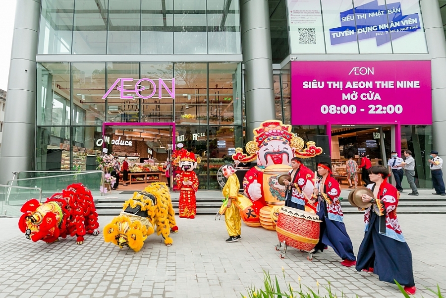  AEON Việt Nam khai trương Trung tâm Bách hóa tổng hợp và siêu thị tinh gọn đầu tiên AEON The Nin...