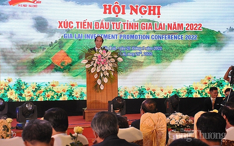 ông Võ Ngọc Thành – Bí thư Tỉnh ủy, Chủ tịch UBND tỉnh Gia Lai phát biểu tại Hội nghị