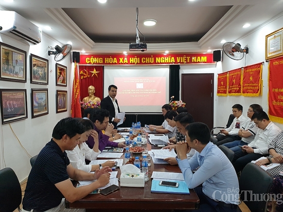 Các DNNVV góp ý Dự thảo Báo cáo chính trị Đại hội lần thứ XVII Đảng bộ TP. Hà Nội