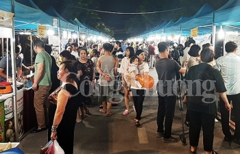 Phiên chợ OCOP hút khách Hà Nội